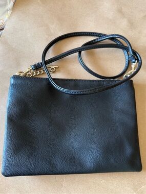 2 for $15 H&M Black Pebbled Leather Crossbody Bag with Gold Hardware